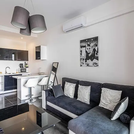 Welcoming Apartment With Parking - Croisette Cannes Exterior photo